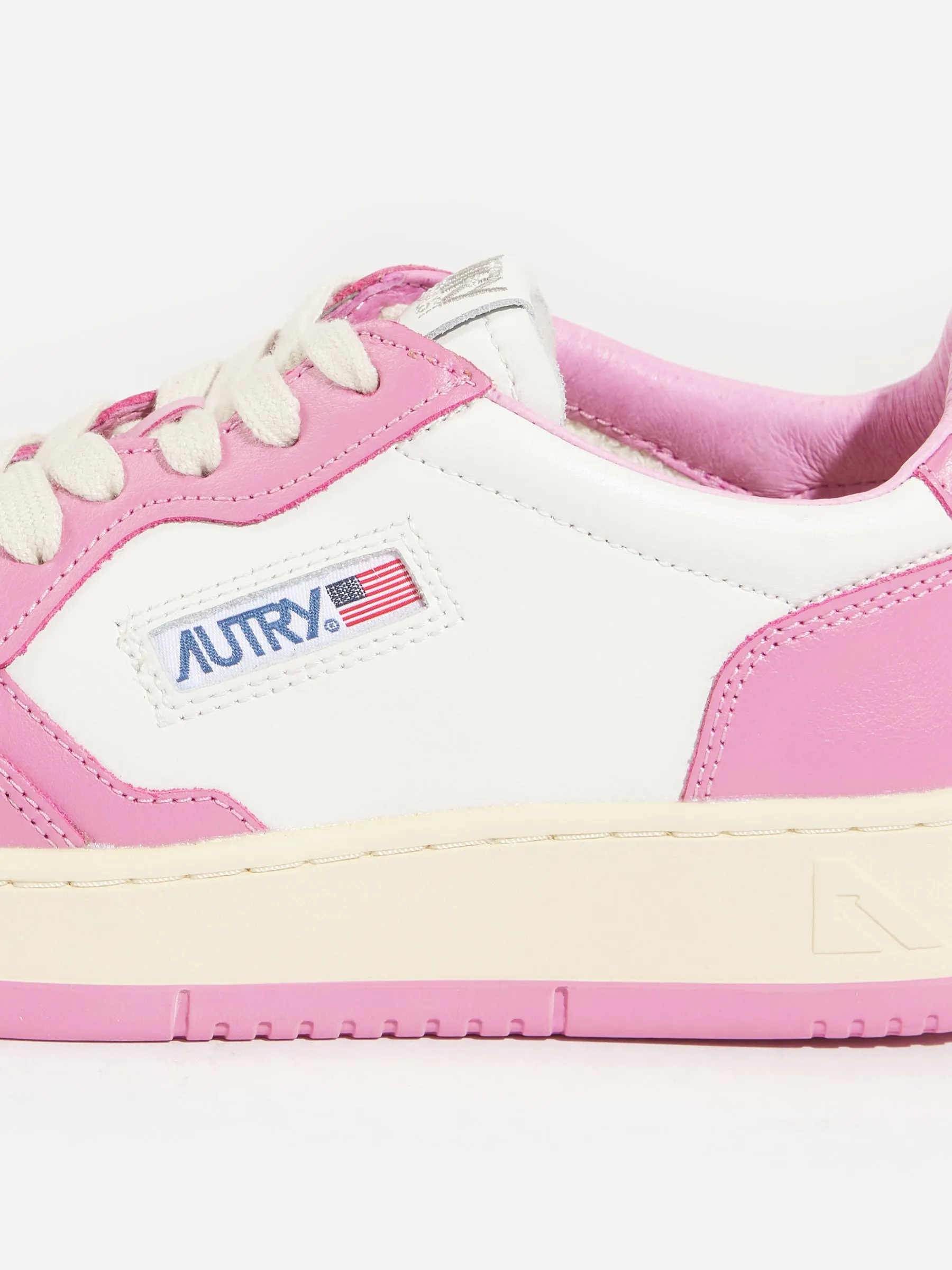 AUTRY | MEDALIST LOW FOR WOMEN