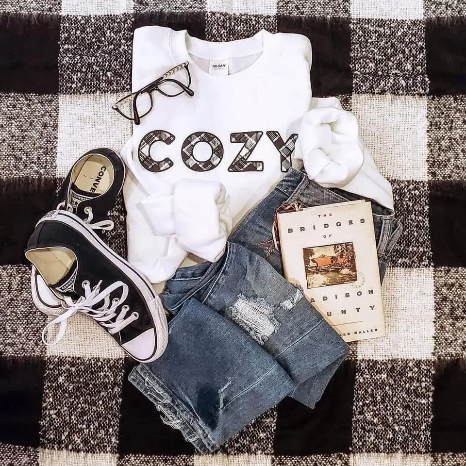 Cozy Sweatshirt || White