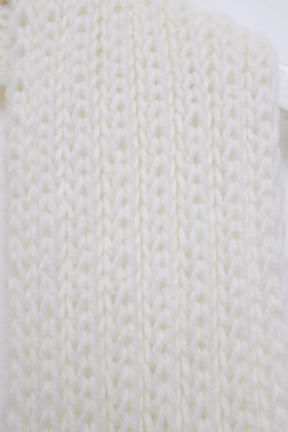 HANDMADE OFF WHITE CHUNKY KNIT SCARF