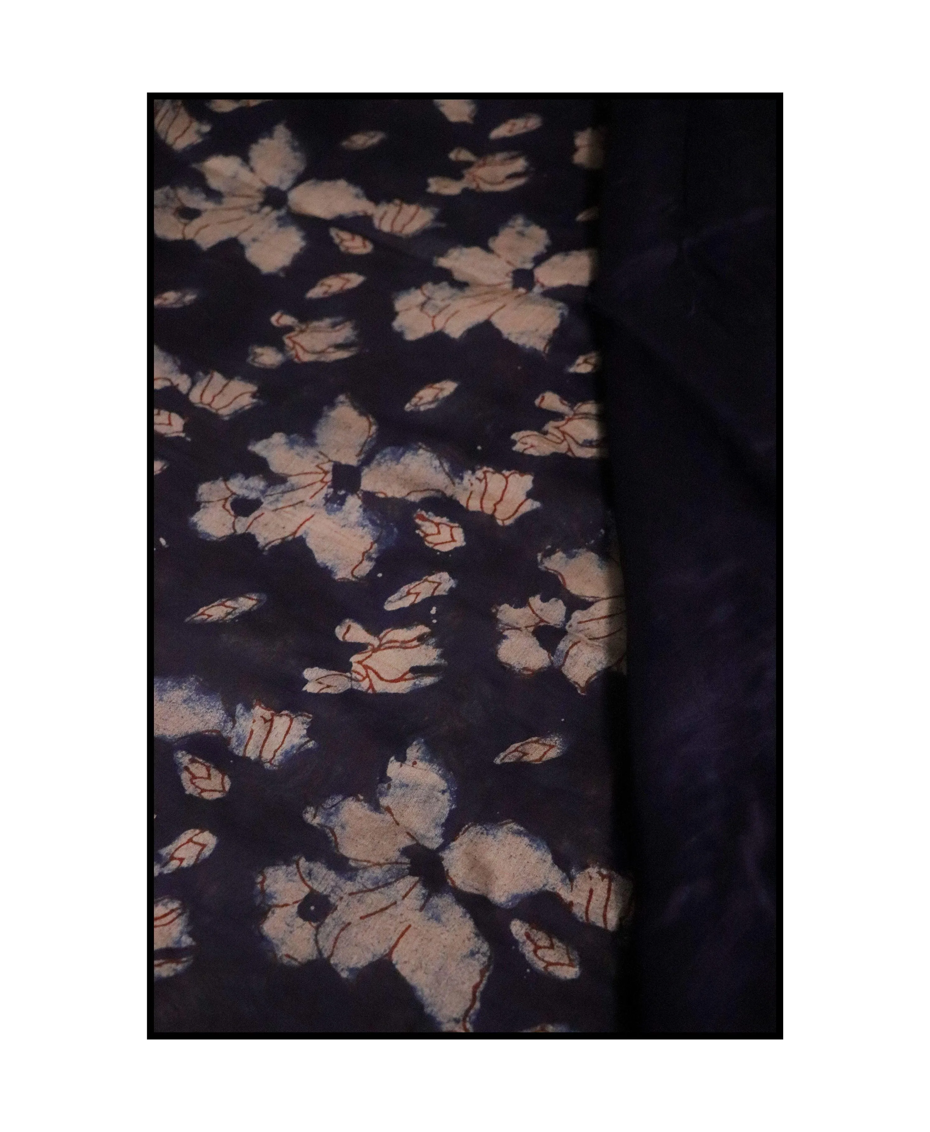 Kaisori Malhar - Dabu Pharad Leaf Indigo handblockprinted Silk Cotton saree