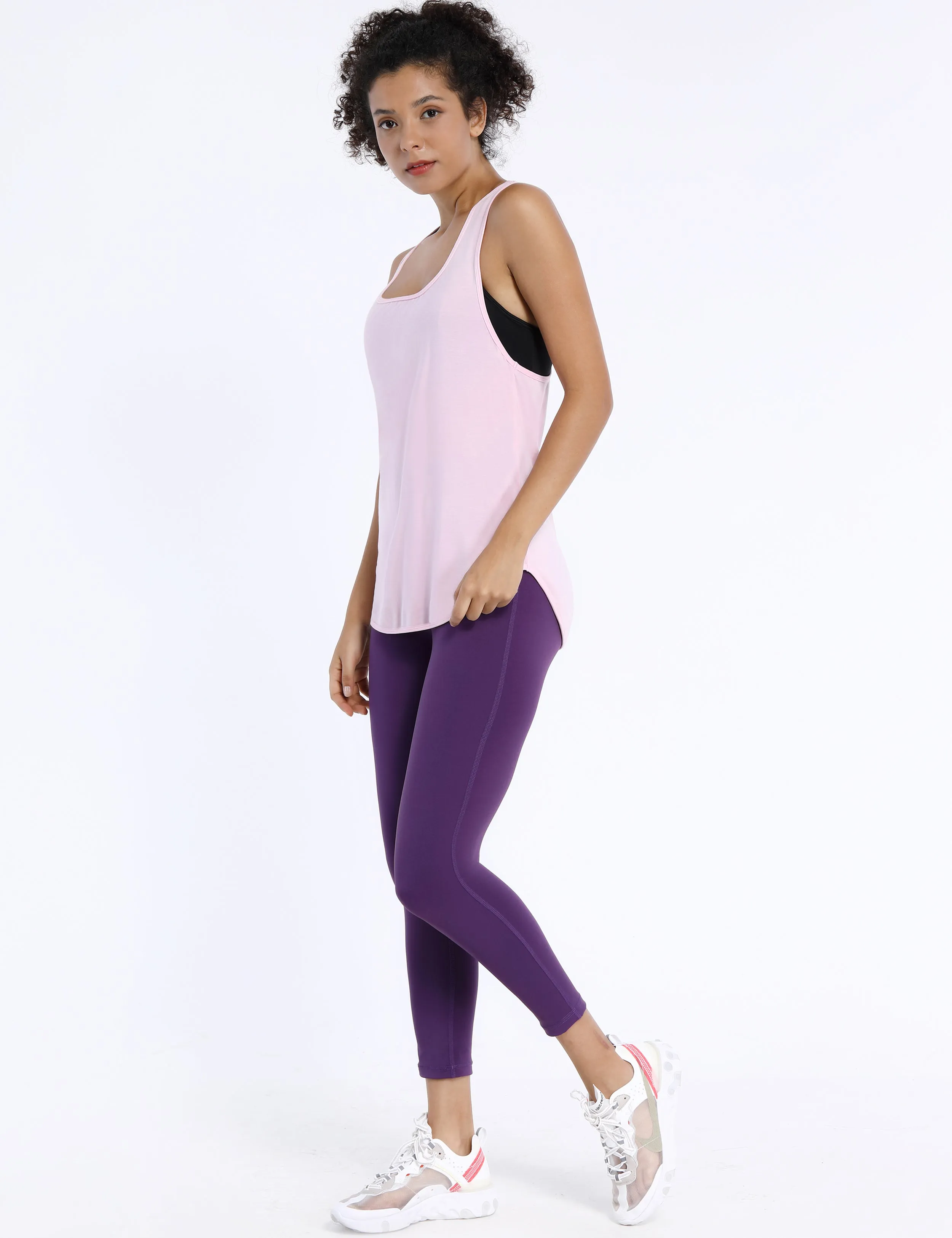 Loose Fit Racerback Tank Top lightpink_yogastudio