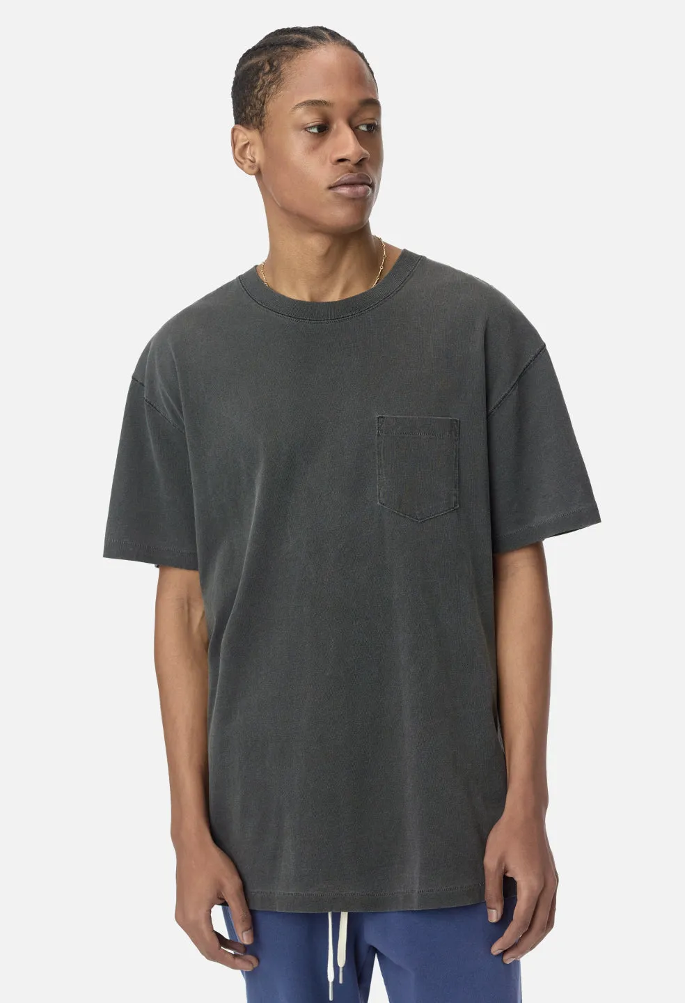 Loose Stitch Pocket Tee / Washed Black