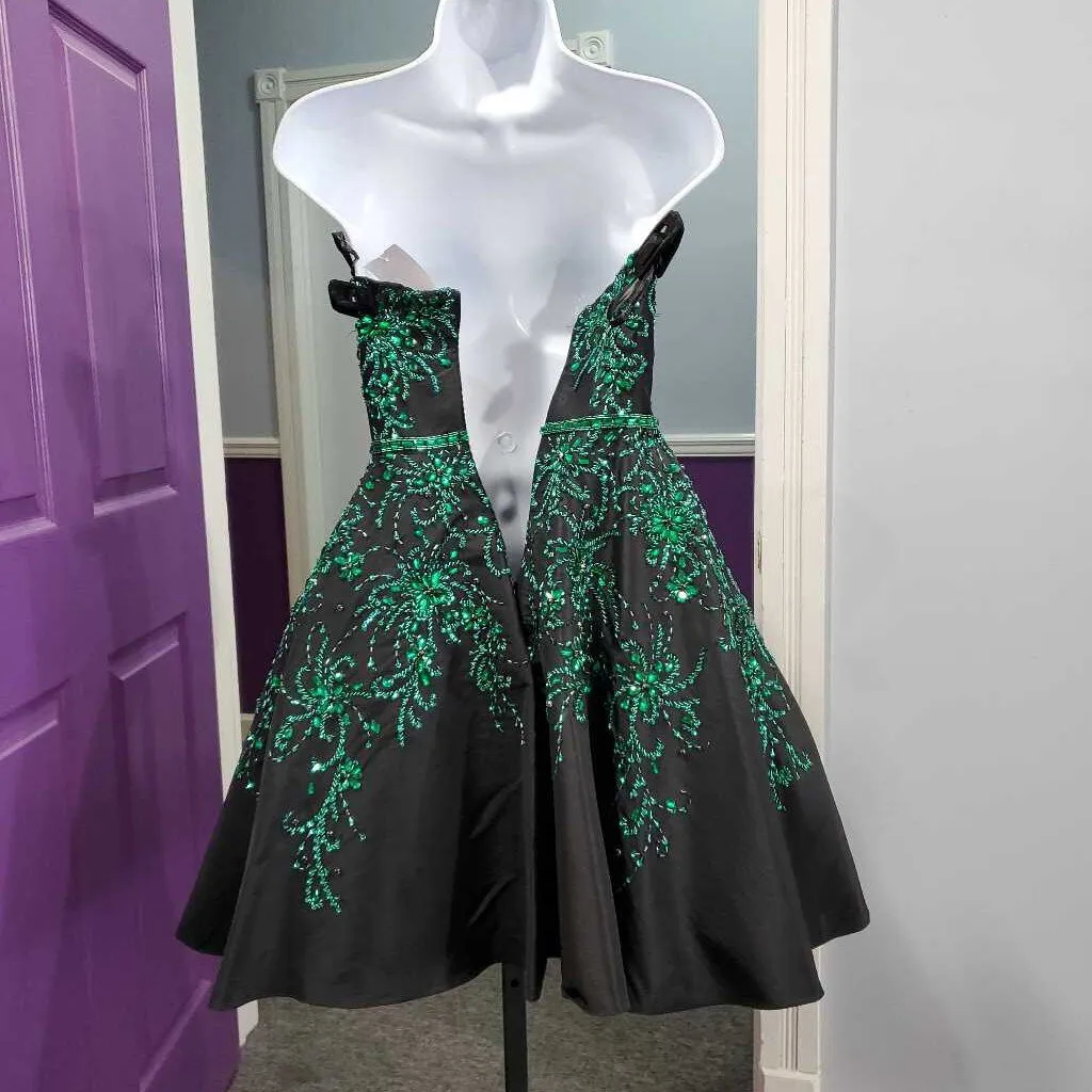 Sherri Hill Semi Formal 4