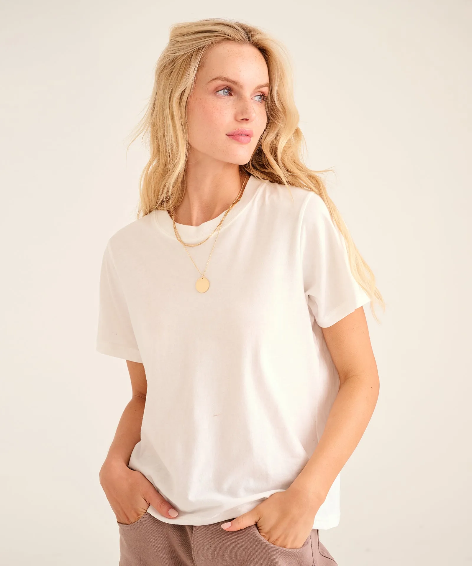 Essential Classic Tee: Timeless, Comfortable Cotton T-Shirt